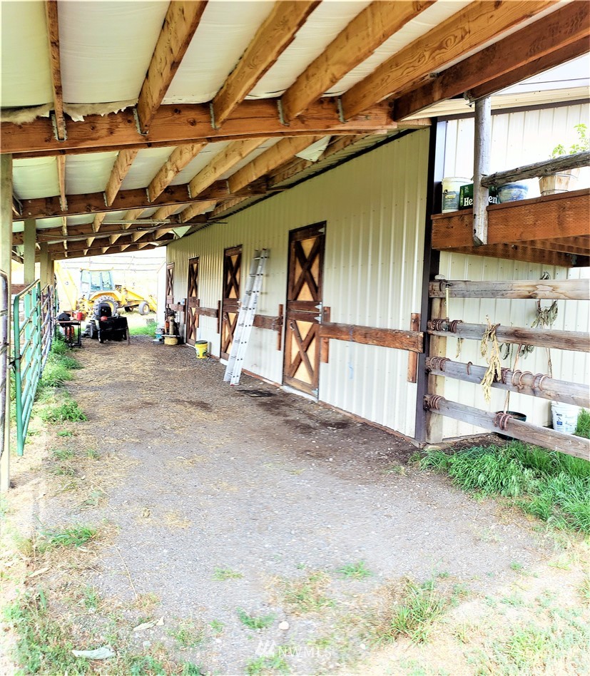 179 Fletcher Road Oroville, WA 98844 - Photo 20 of 25 Gallery Image 20