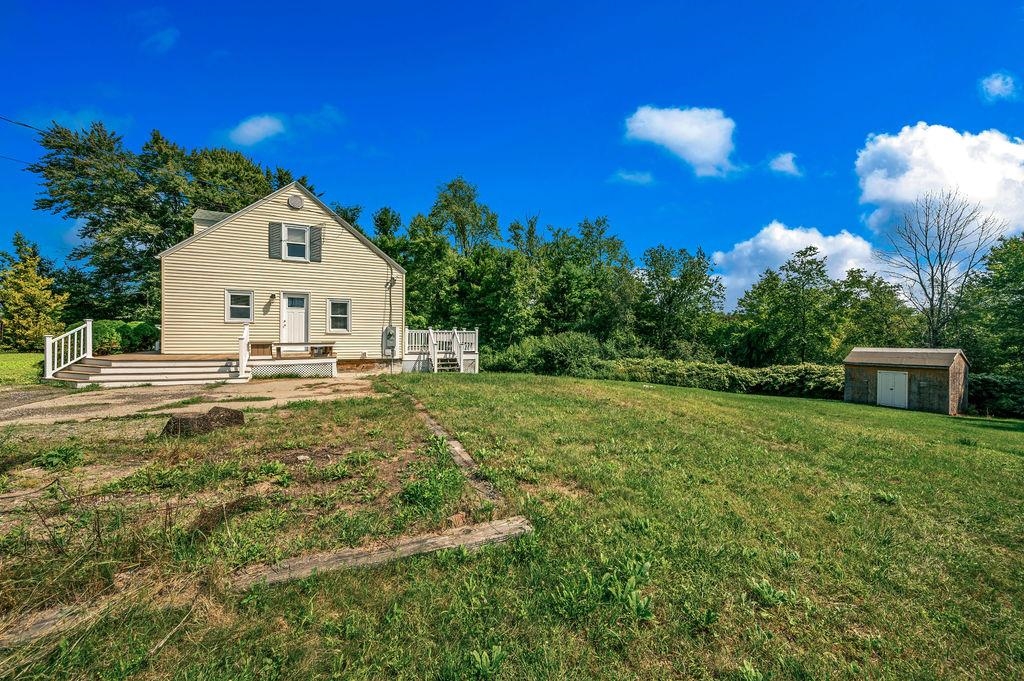 293 Laconia Road Tilton, NH 03276 - Photo 5 of 44 Gallery Image 5