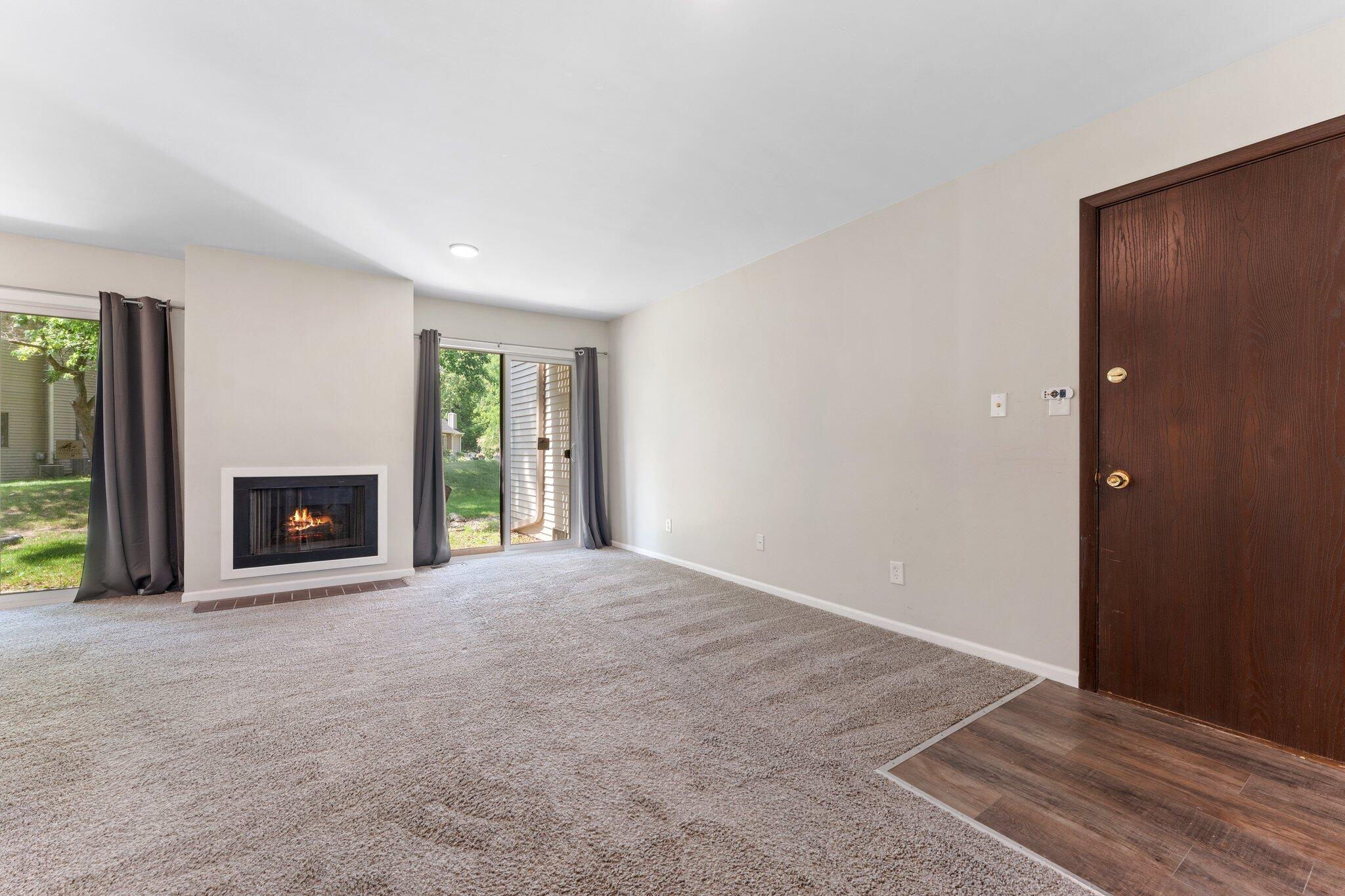 2121 Tupelo Lane Chesterton, IN 46304 - Photo 4 of 20 2048x1365