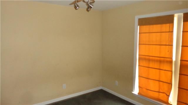 2002 Birch Lane Spring Hill, TN 37174 - Photo 5 of 6