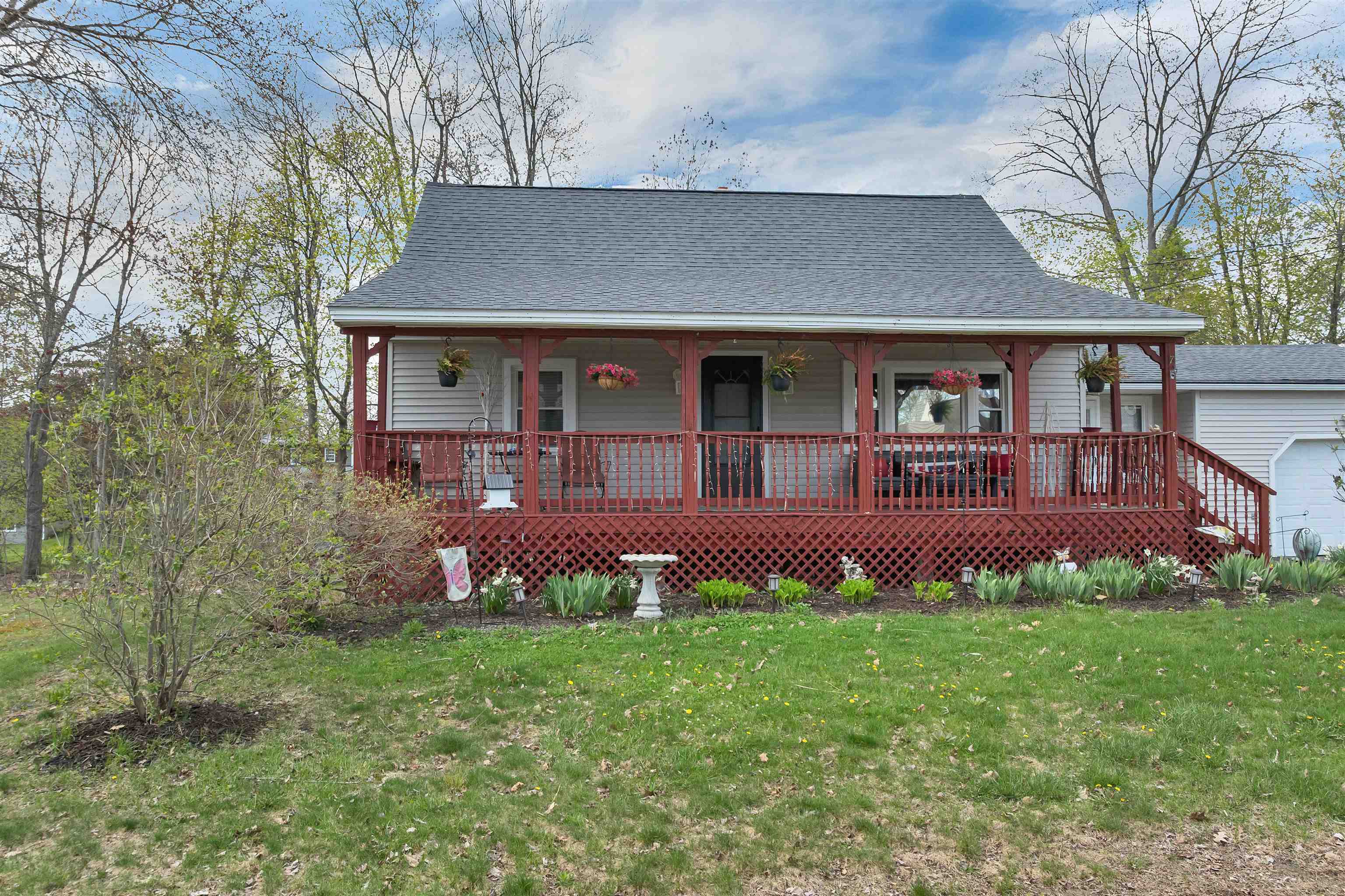 7 Villanova Lane Rochester, NH 03867 - Photo 2 of 22