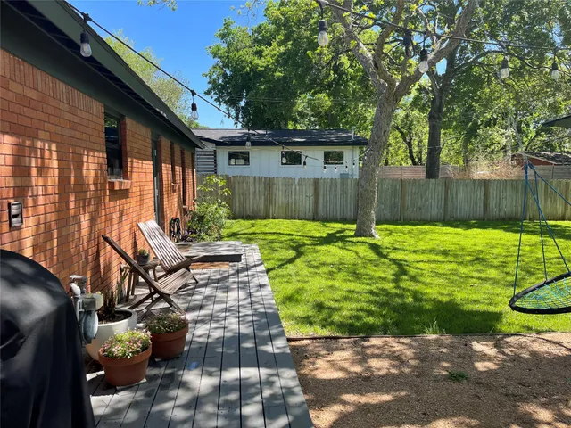 $3,200 | 1809 Forestglade Drive, Austin, TX 78745