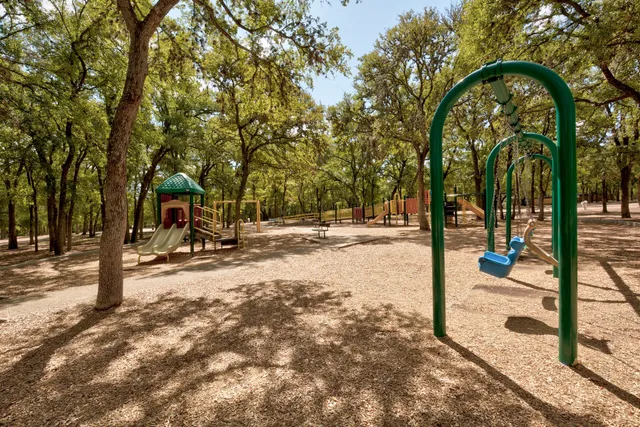 $3,200 | 1809 Forestglade Drive, Austin, TX 78745