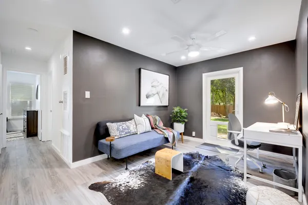 $3,100 | 1809 Forestglade Drive, Austin, TX 78745