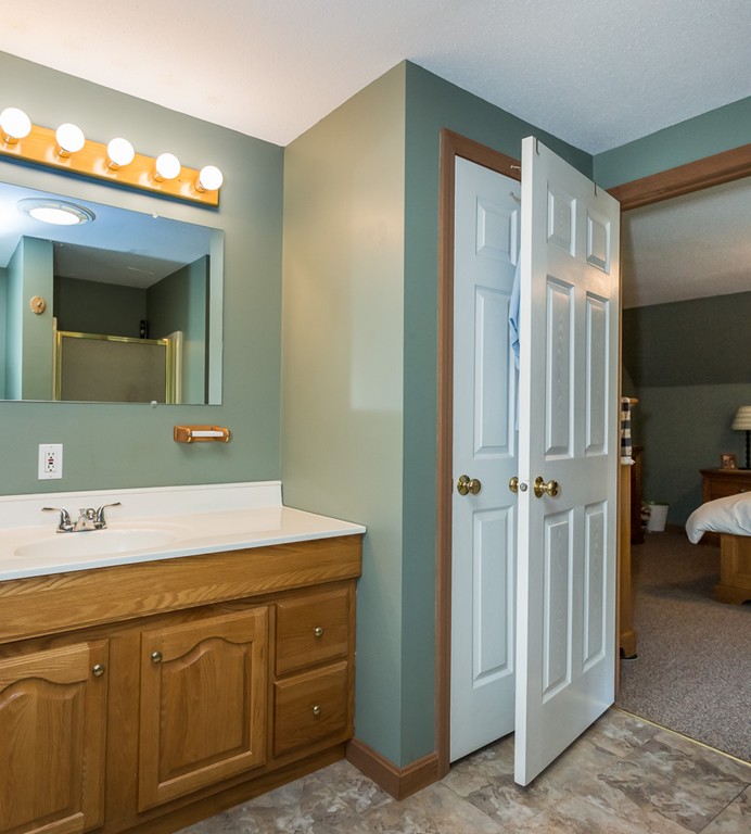 2 Lagoon Road Ware, MA 01082 - Photo 28 of 30 Gallery Image 28