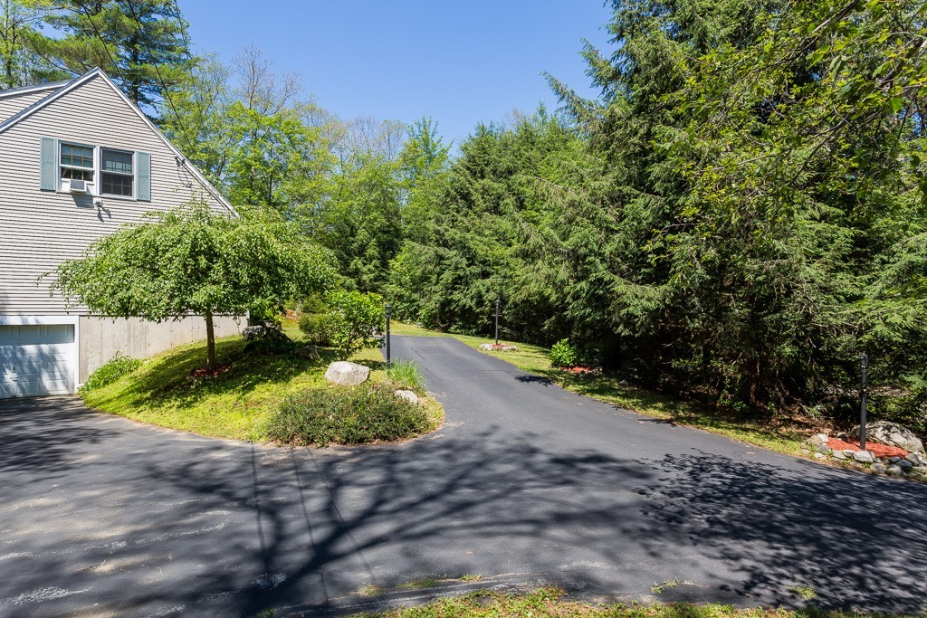 2 Lagoon Road Ware, MA 01082 - Photo 3 of 30 Gallery Image 3