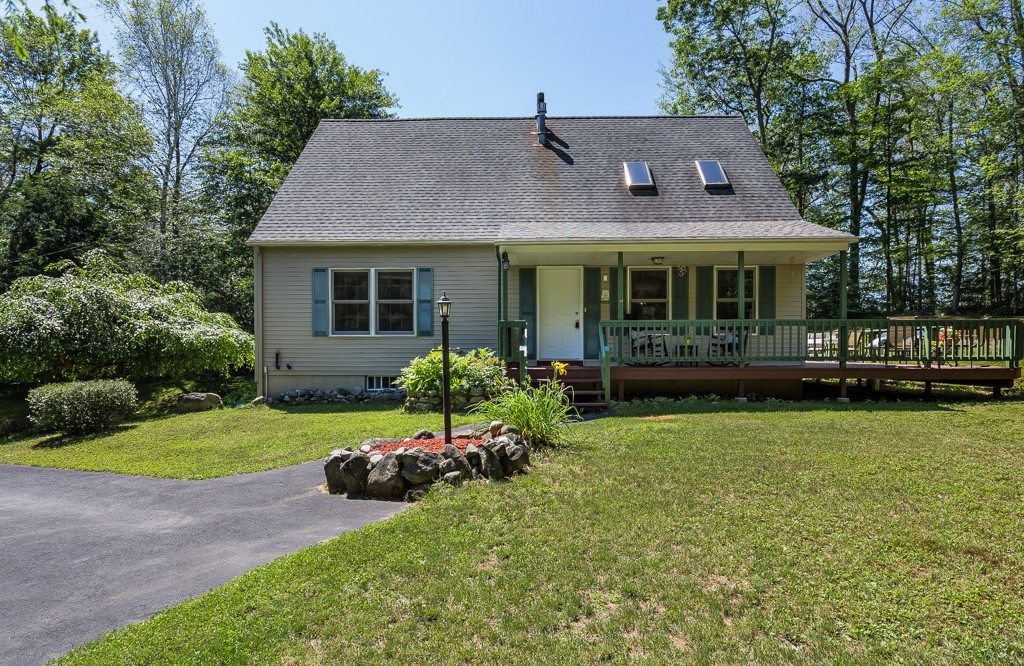 2 Lagoon Road Ware, MA 01082 - Photo 5 of 30 Gallery Image 5