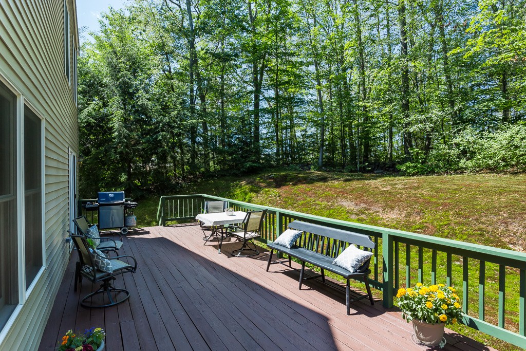 2 Lagoon Road Ware, MA 01082 - Photo 7 of 30 Gallery Image 7