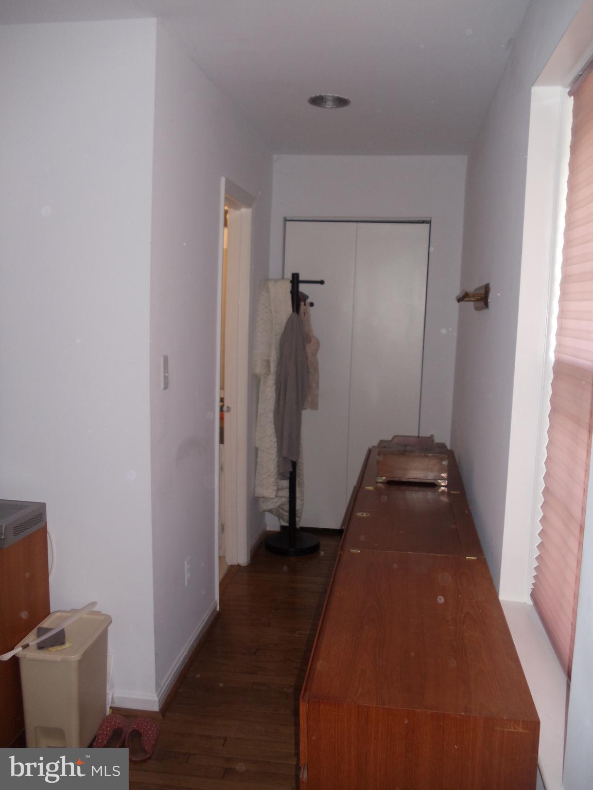 2186 Golf Course Drive Reston, VA 20191 - Photo 22 of 30 a view of walk in closet