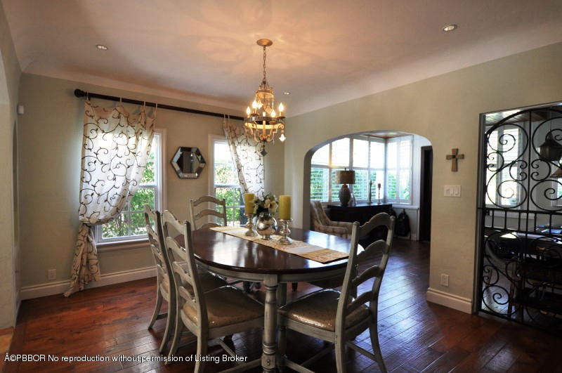 272 Cordova Road West Palm Beach, FL 33401 - Photo 5 of 15 a dining room with furniture a chandelier and wooden floor