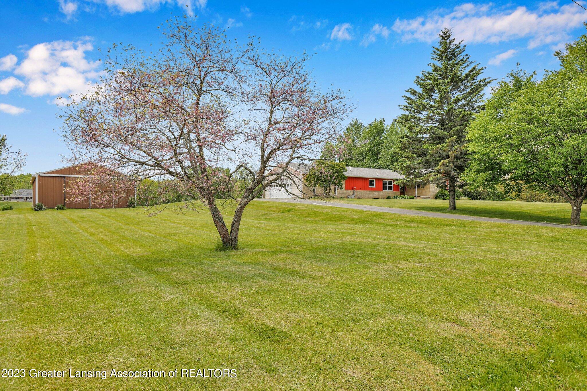 1651 West Alward Road Dewitt, MI 48820 - Photo 2 of 34 1-web-or-mls-Open Ended Media-1