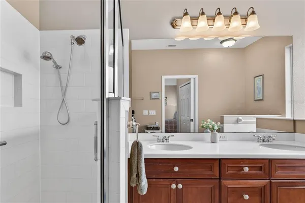 $399,900 | 8927 Bridgeport Bay Circle, Mount Dora, FL 32757