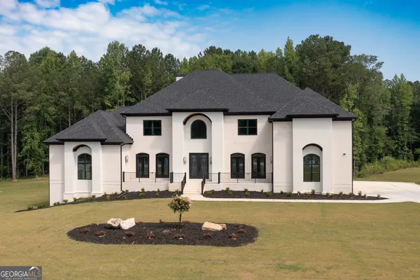 $1,550,000 | 220 Waltham Way, Fayetteville, GA 30214
