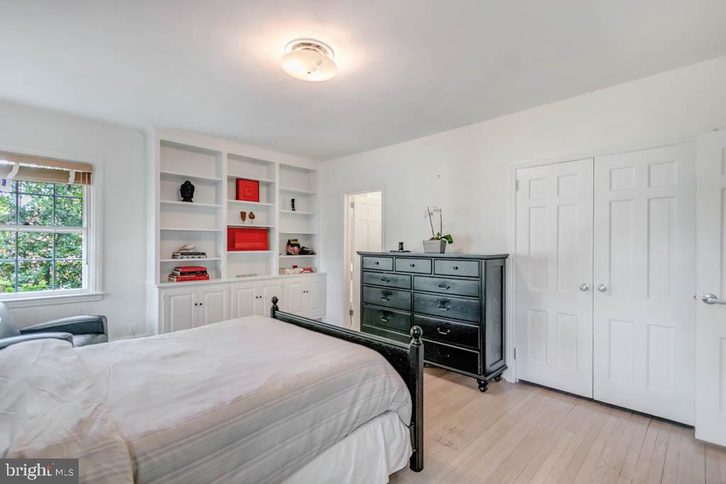 5016 Loughboro Road Northwest Washington, DC 20016 - Photo 21 of 39 Master Bedroom