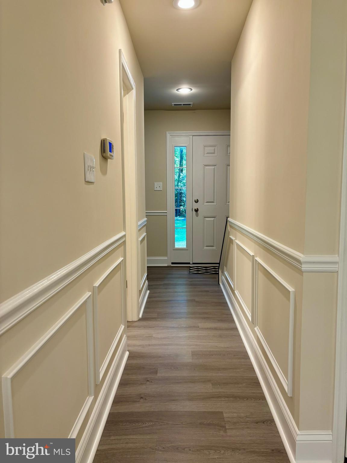 670 Ponds Wood Road Huntingtown, MD 20639 - Photo 14 of 24 Hallway