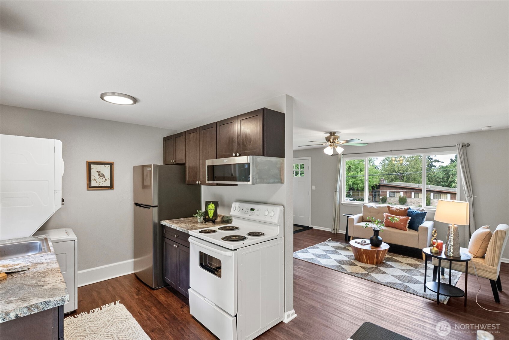 3226 Halverson Avenue Bremerton, WA 98310 - Photo 5 of 17