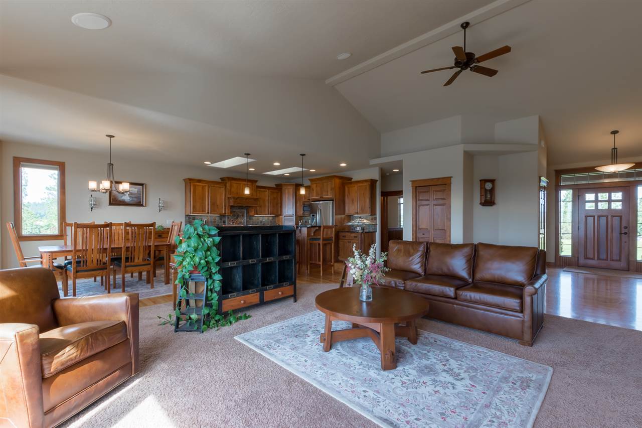 4612 West Hazard Road Spokane, WA 99208 - Photo 2 of 20