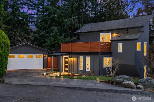 $1,374,950 | 701 10th Street, Mukilteo, WA 98275