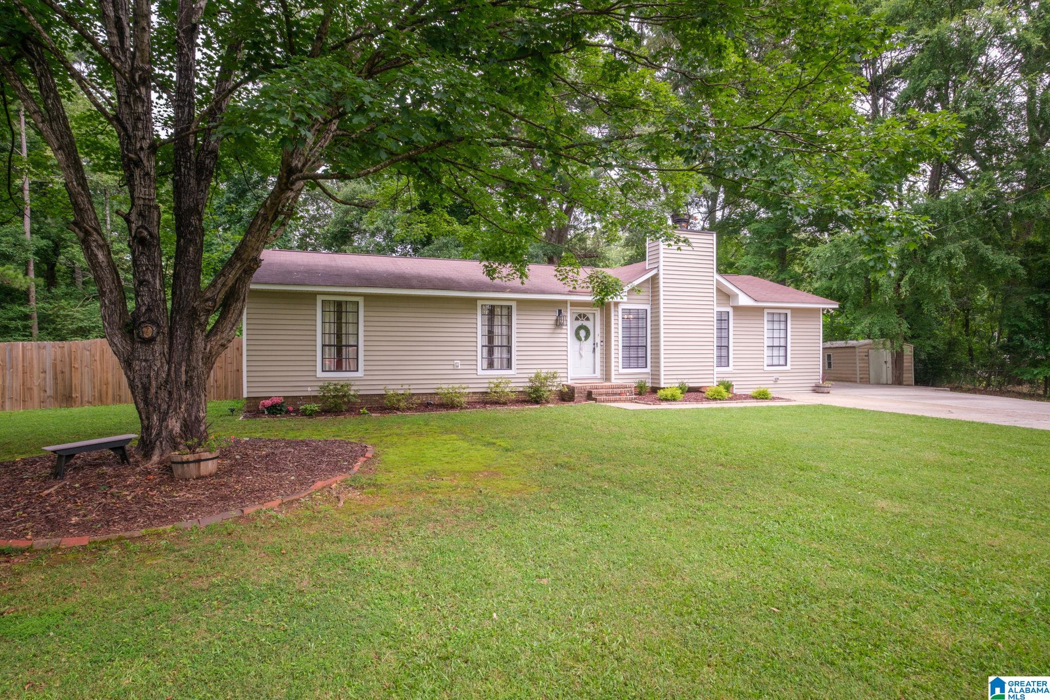 100 Hummingbird Circle Alabaster, AL 35007 - Photo 42 of 43