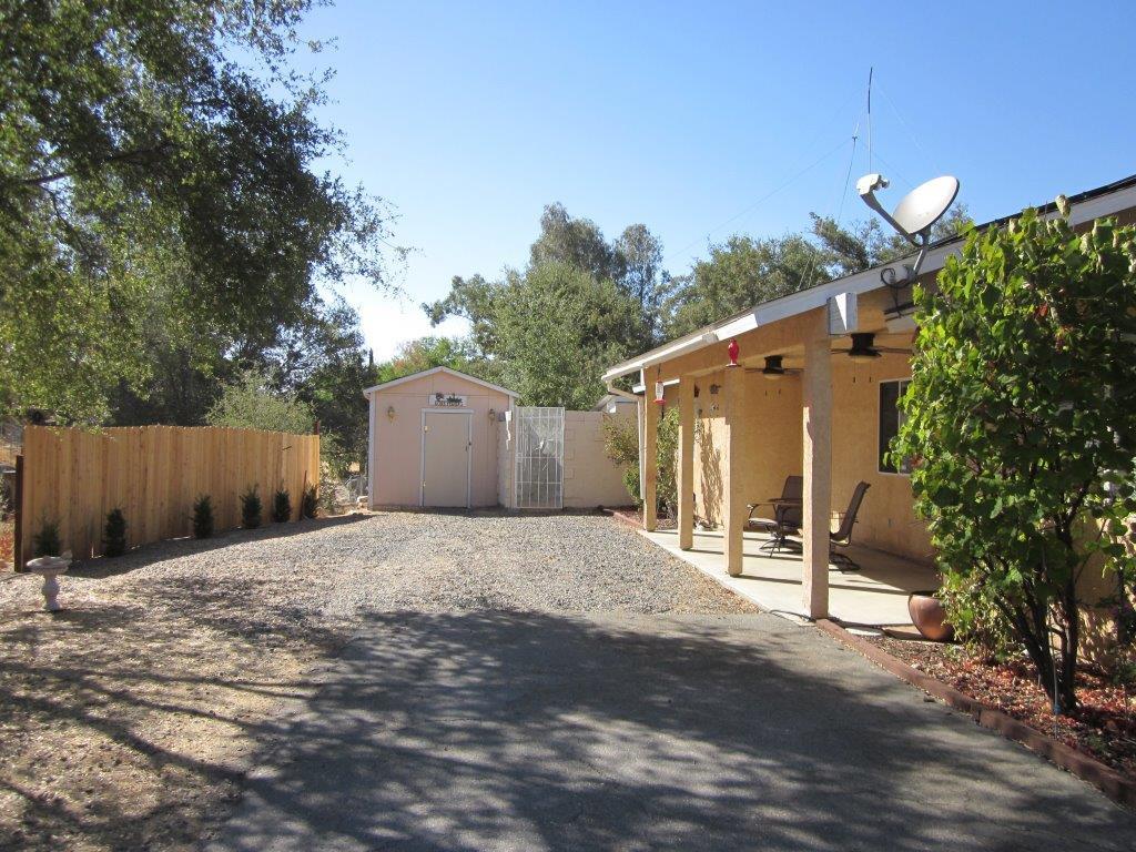 28270 River Rd Way Madera, CA 93636 - Photo 10 of 44