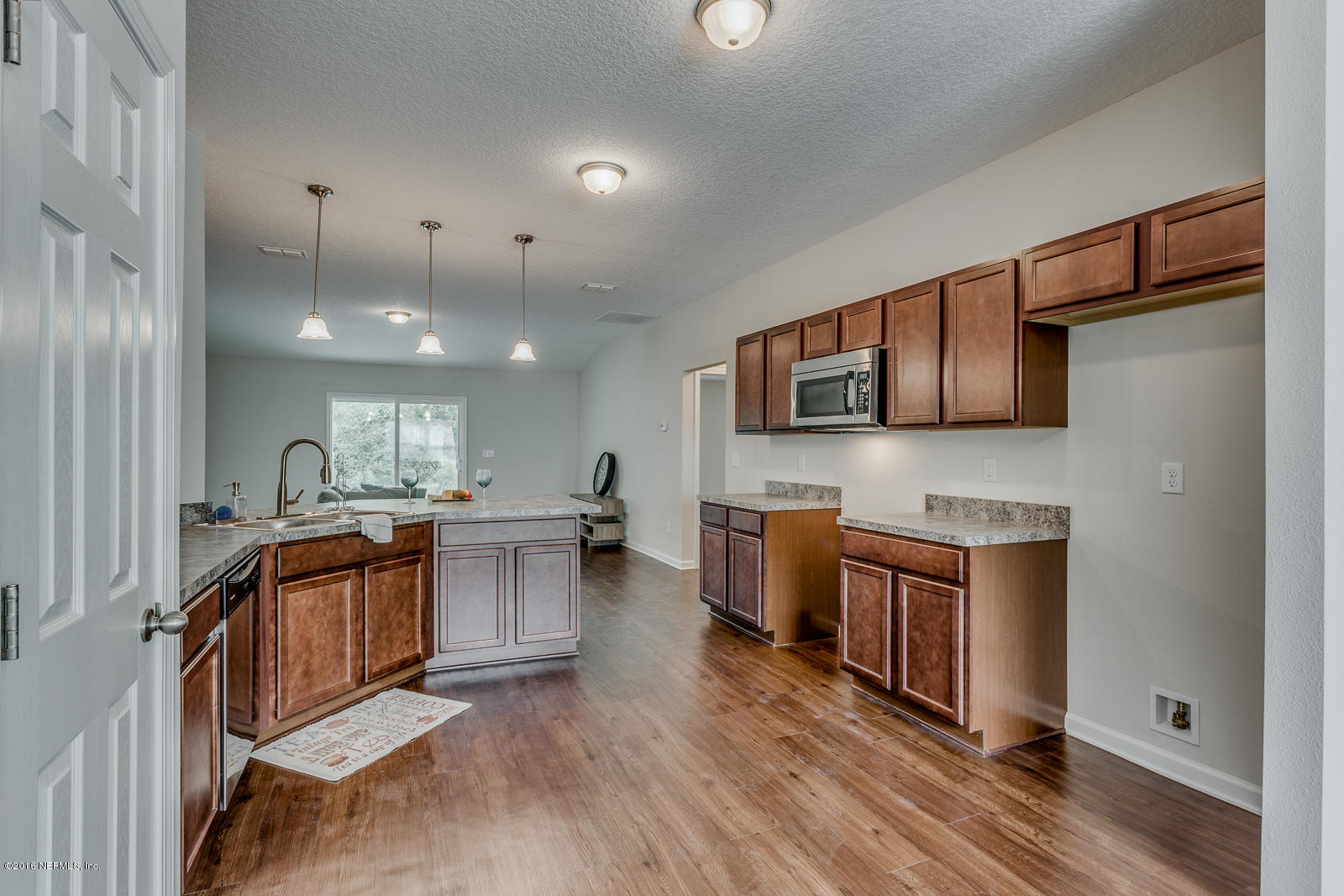 10323 Anson Road Jacksonville, FL 32246 - Photo 5 of 30 kitchen-2