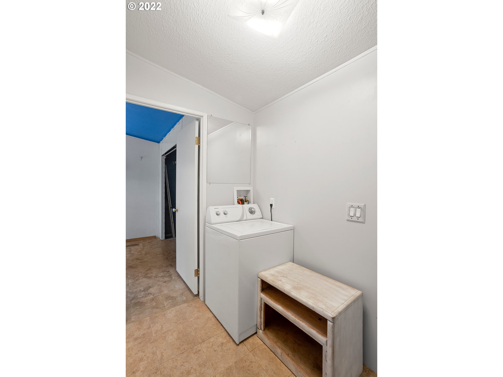 51 Carr Road Trout Lake, WA 98650 - Photo 13 of 32 Gallery Image 13