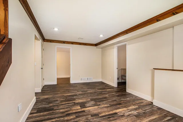 $399,900 | 8482 Cottonwood Drive, Jenison, MI 49428