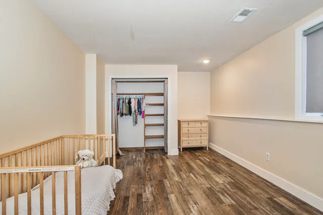 $399,900 | 8482 Cottonwood Drive, Jenison, MI 49428