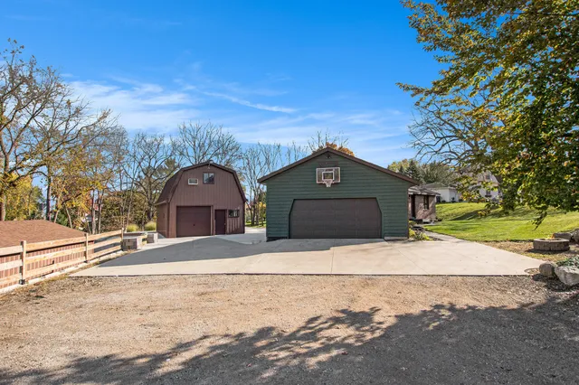 $399,900 | 8482 Cottonwood Drive, Jenison, MI 49428