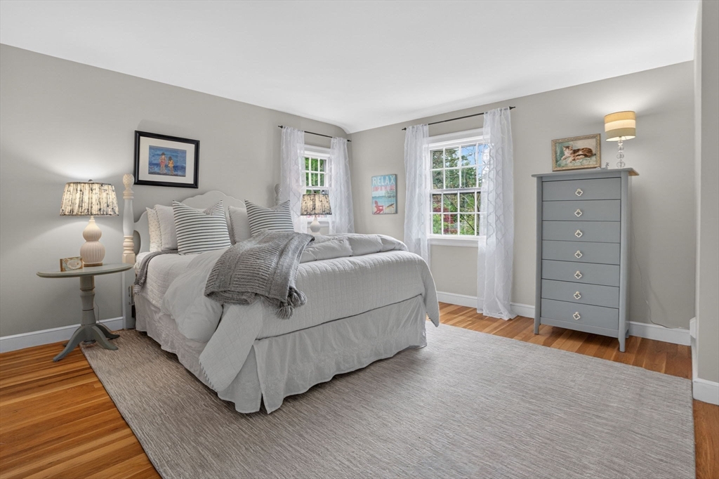 26 Hobart Road Wellesley, MA 02482 - Photo 21 of 34 Gallery Image 21