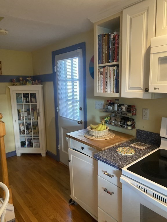 28 Horace Road Belmont, MA 02478 - Photo 11 of 42 Gallery Image 11
