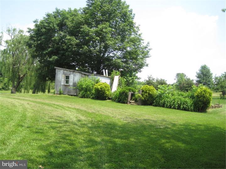87 Hillview Road Birdsboro, PA 19508 - Photo 13 of 13 Back Yard