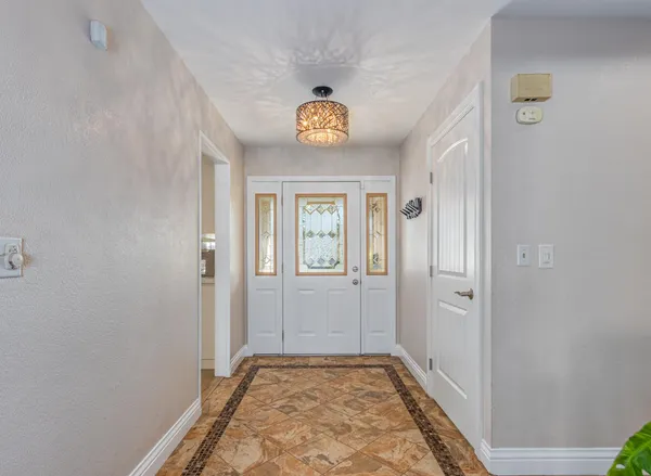 $949,000 | 1431 McClaren Drive, Carmichael, CA 95608