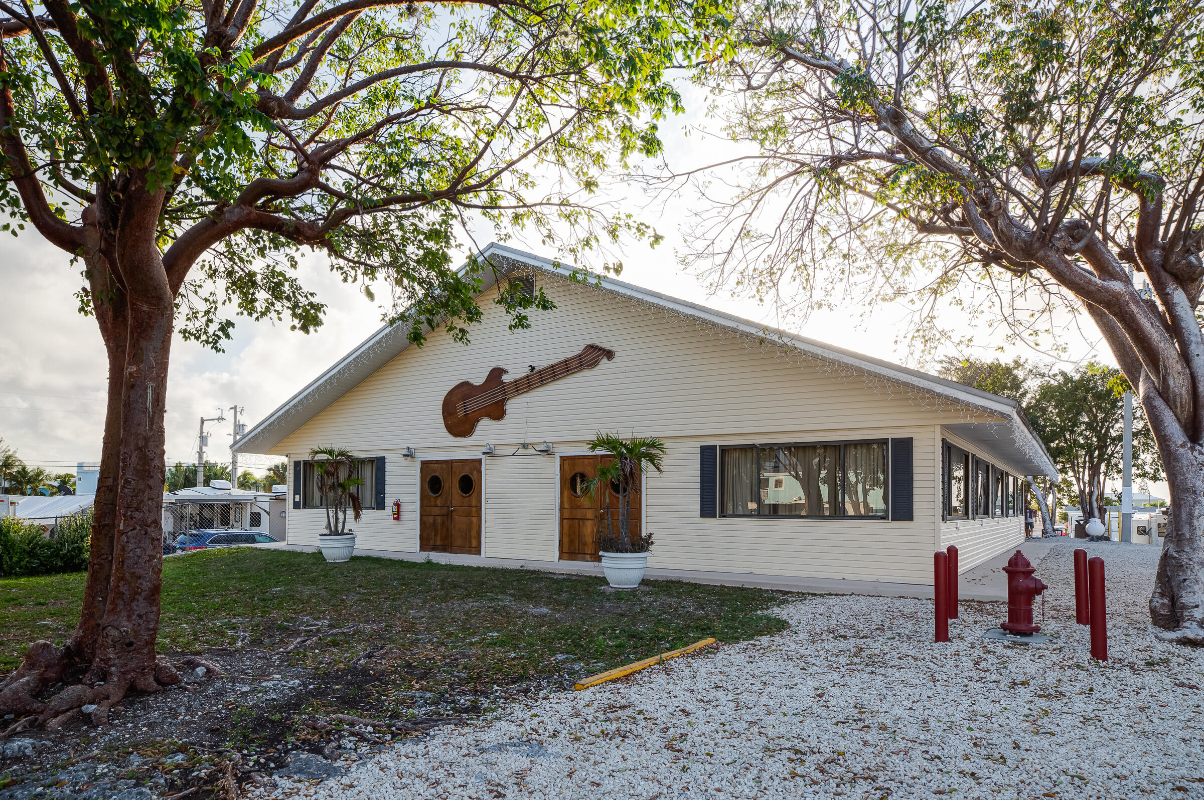 325 Calusa Street, Unit 81 Key Largo, FL 33037 - Photo 10 of 34 Rec Hall