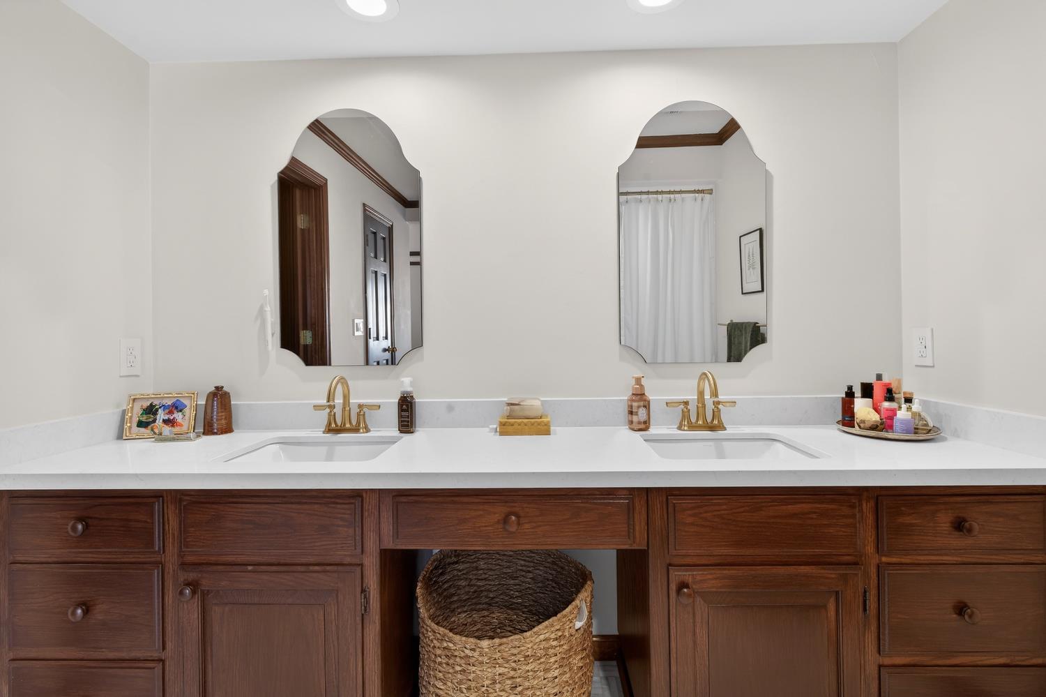 2348 Eilers Lane Lodi, CA 95242 - Photo 37 of 46 a bathroom with a double vanity sink and a mirror