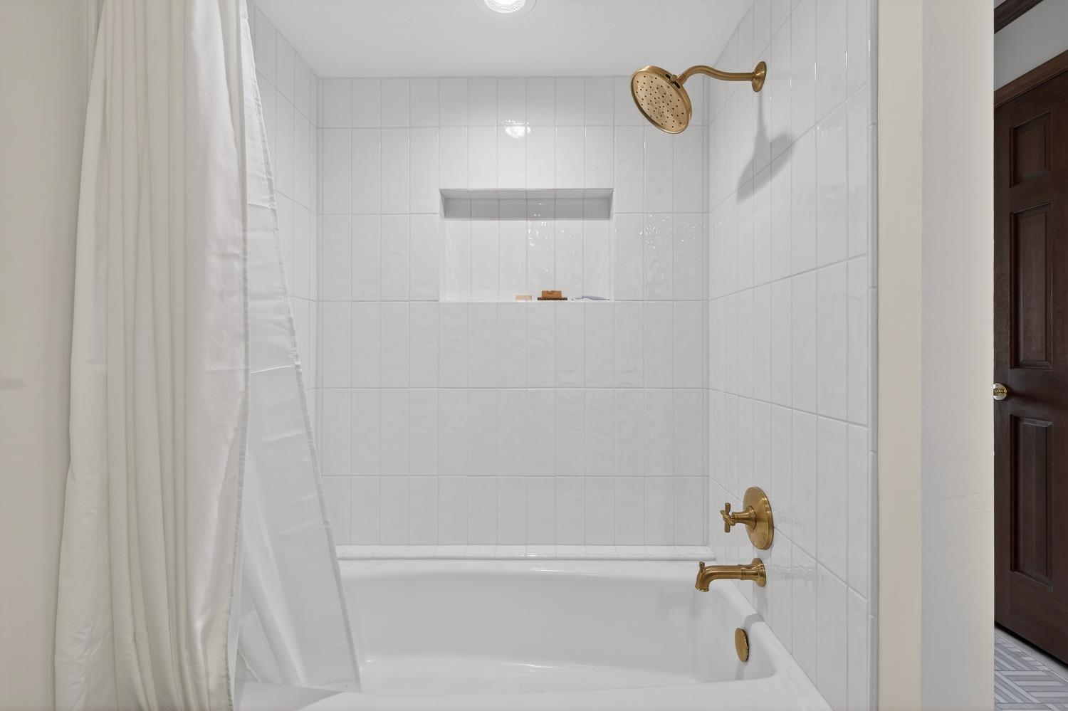 2348 Eilers Lane Lodi, CA 95242 - Photo 38 of 46 a bathroom with a bathtub