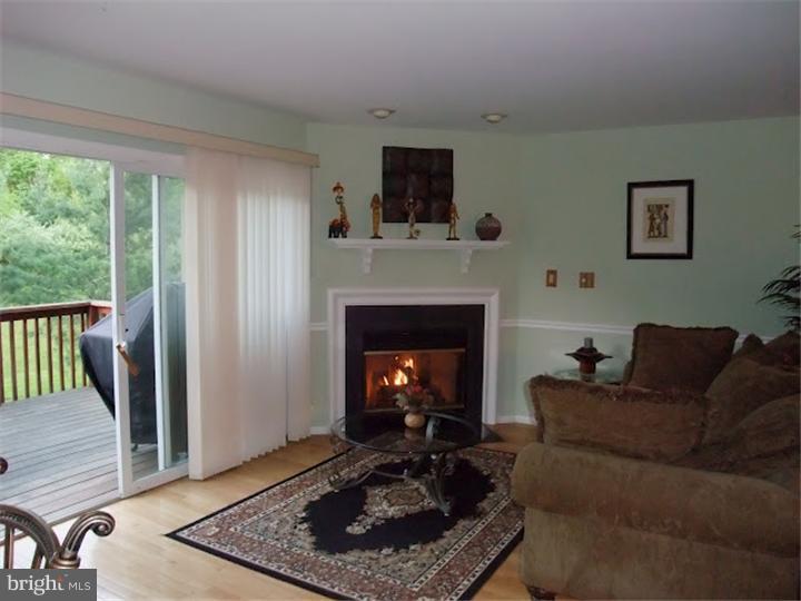 23 Castleton Road Princeton, NJ 08540 - Photo 5 of 12
