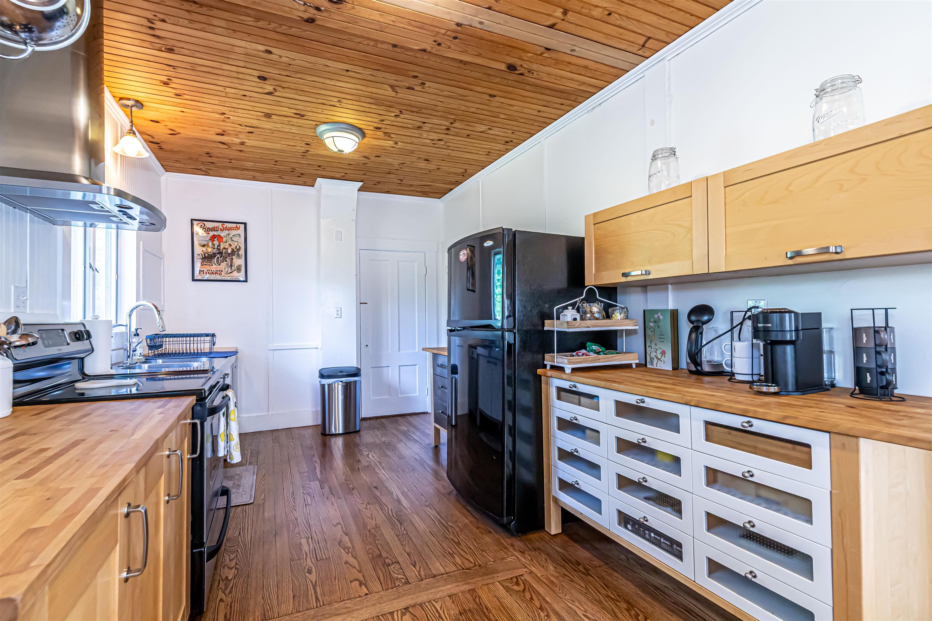 7 Granite Street Peterborough, NH 03458 - Photo 7 of 35