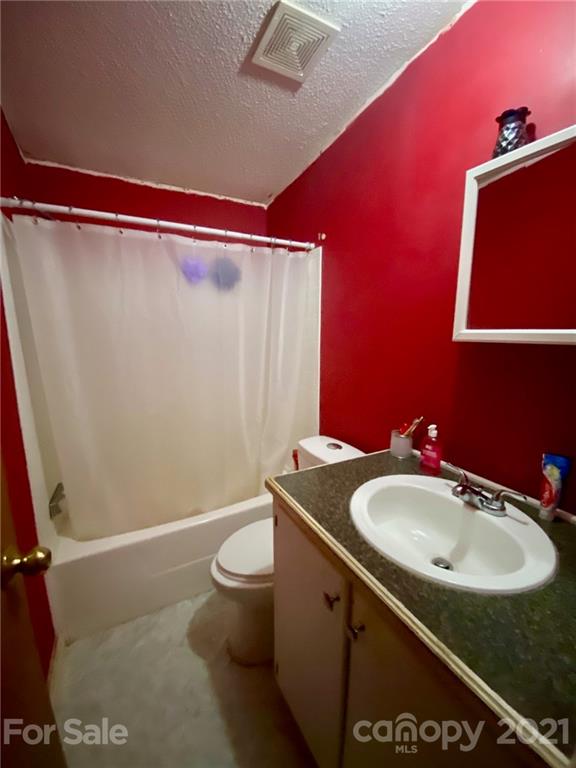 6745 Sugar Hill Road Marion, NC 28752 - Photo 11 of 21 Gallery Image 11