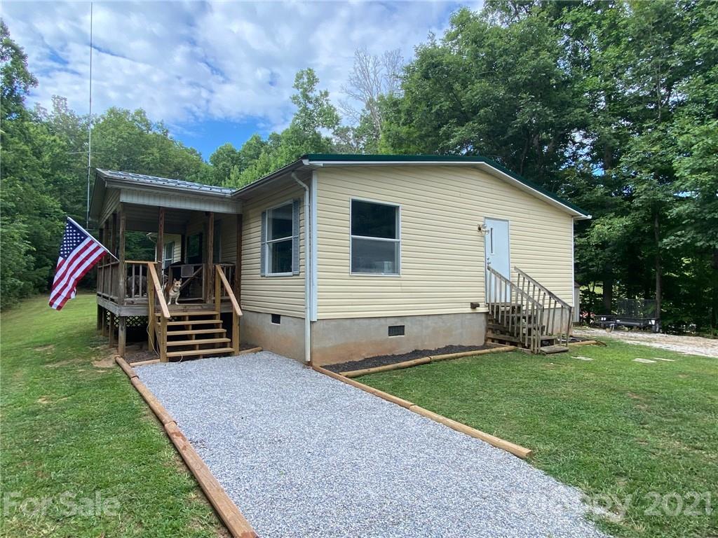 6745 Sugar Hill Road Marion, NC 28752 - Photo 14 of 21 Gallery Image 14