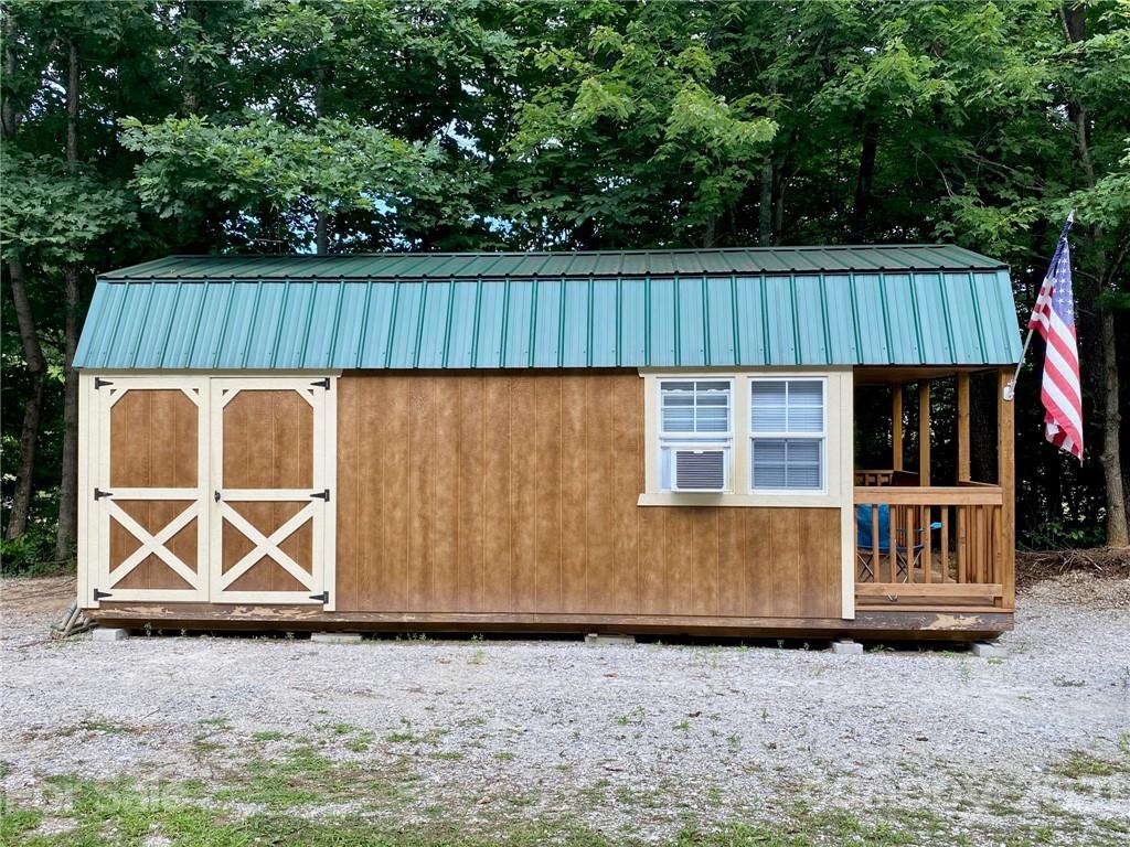 6745 Sugar Hill Road Marion, NC 28752 - Photo 15 of 21 Gallery Image 15