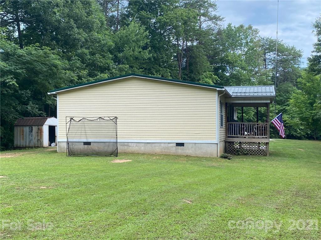 6745 Sugar Hill Road Marion, NC 28752 - Photo 20 of 21 Gallery Image 20
