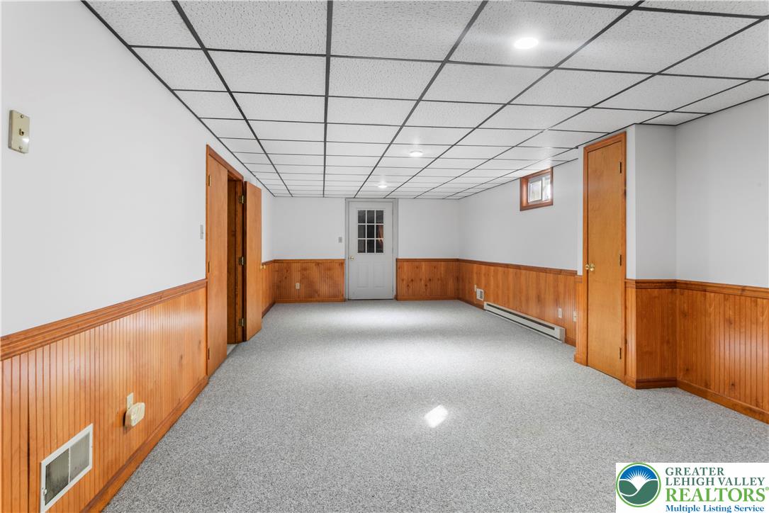 434 Schoeneck Avenue Nazareth, PA 18064 - Photo 28 of 39 a view of hallway with stairs