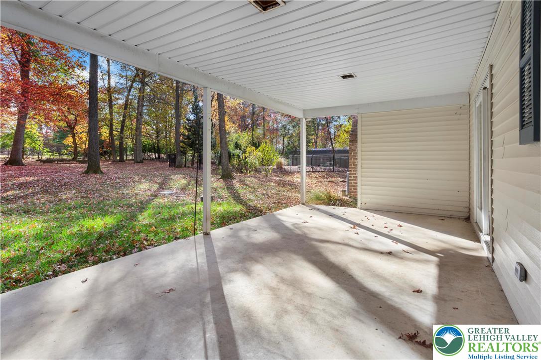 434 Schoeneck Avenue Nazareth, PA 18064 - Photo 33 of 39