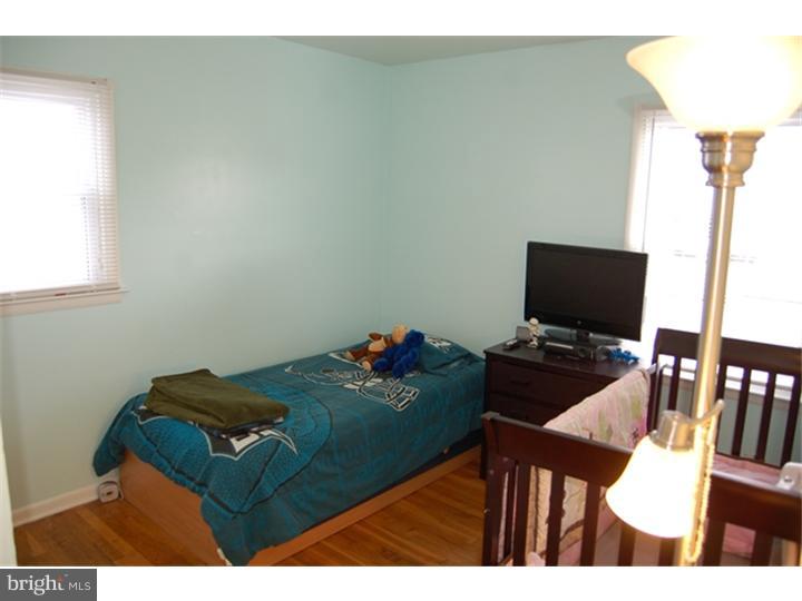 719 Manfield Road Newark, DE 19713 - Photo 10 of 14 Bedroom 3