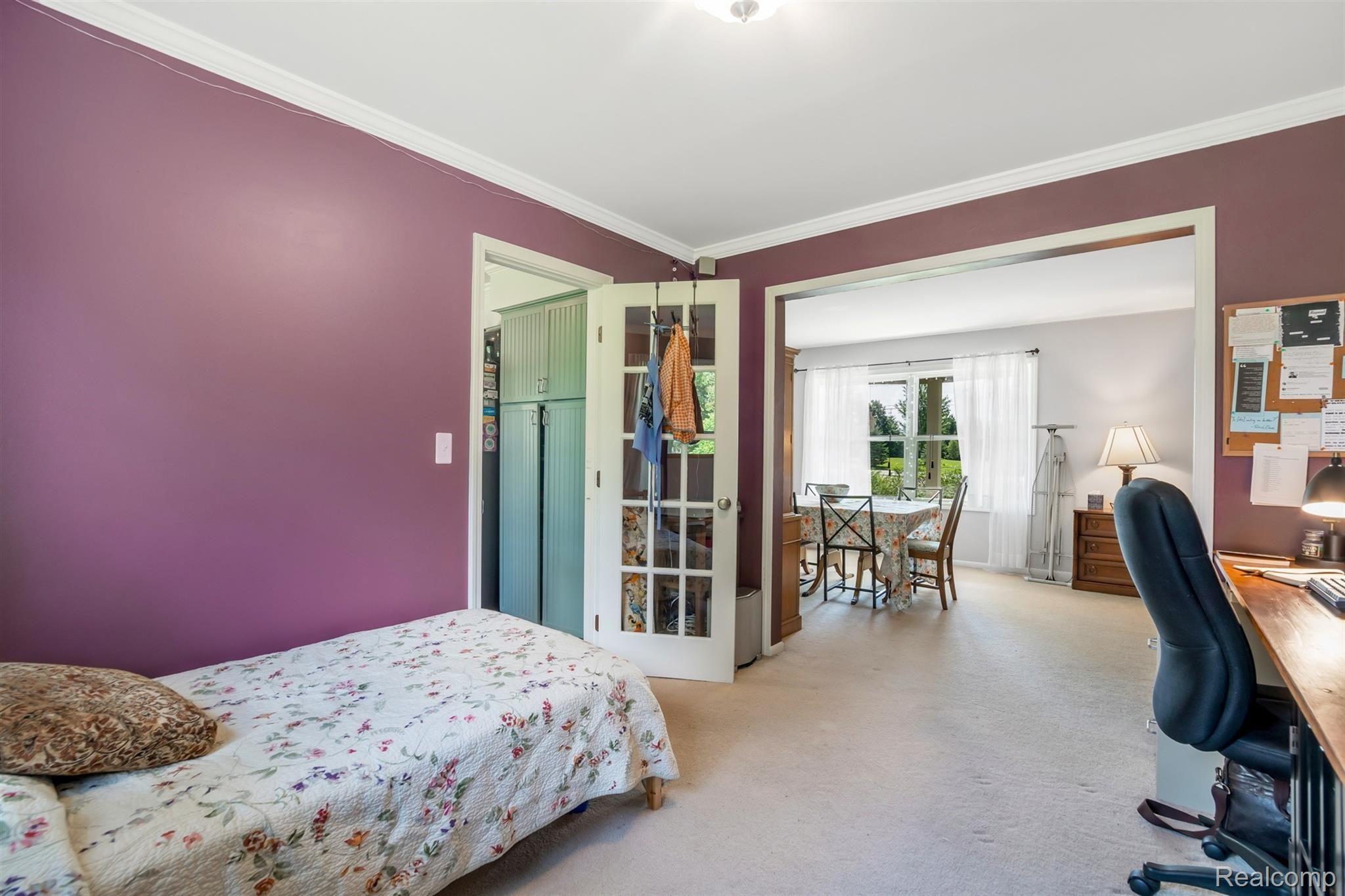 5393 South Genesee Road Grand Blanc, MI 48439 - Photo 19 of 40 23-5393 S Genesee Rd-WindowStill-Re.jpg