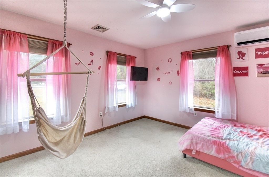 261 Greenwich Road Ware, MA 01082 - Photo 12 of 19