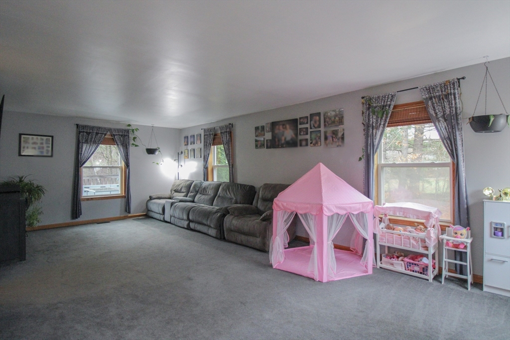 261 Greenwich Road Ware, MA 01082 - Photo 16 of 35