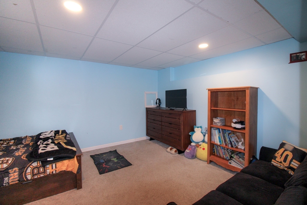 261 Greenwich Road Ware, MA 01082 - Photo 29 of 35