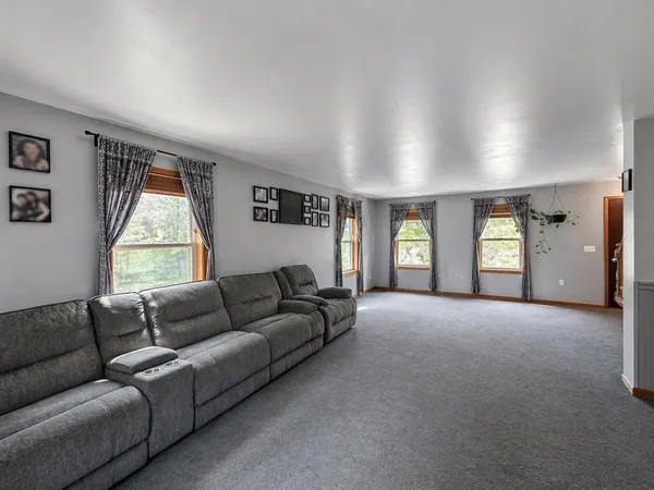 $439,900 | 261 Greenwich Road, Ware, MA 01082